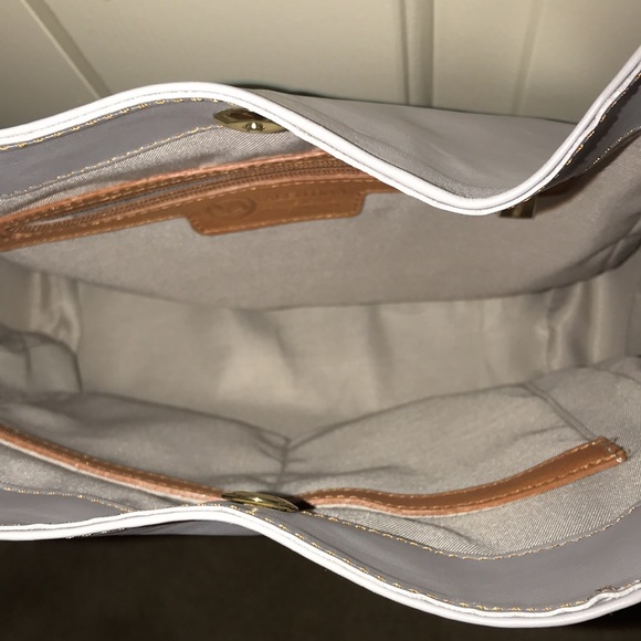 Valentina Soft Italian Leather Bag. - Picture 4 of 7